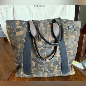 JACK SPADE - Floral Camo Waxed Canvas Tote